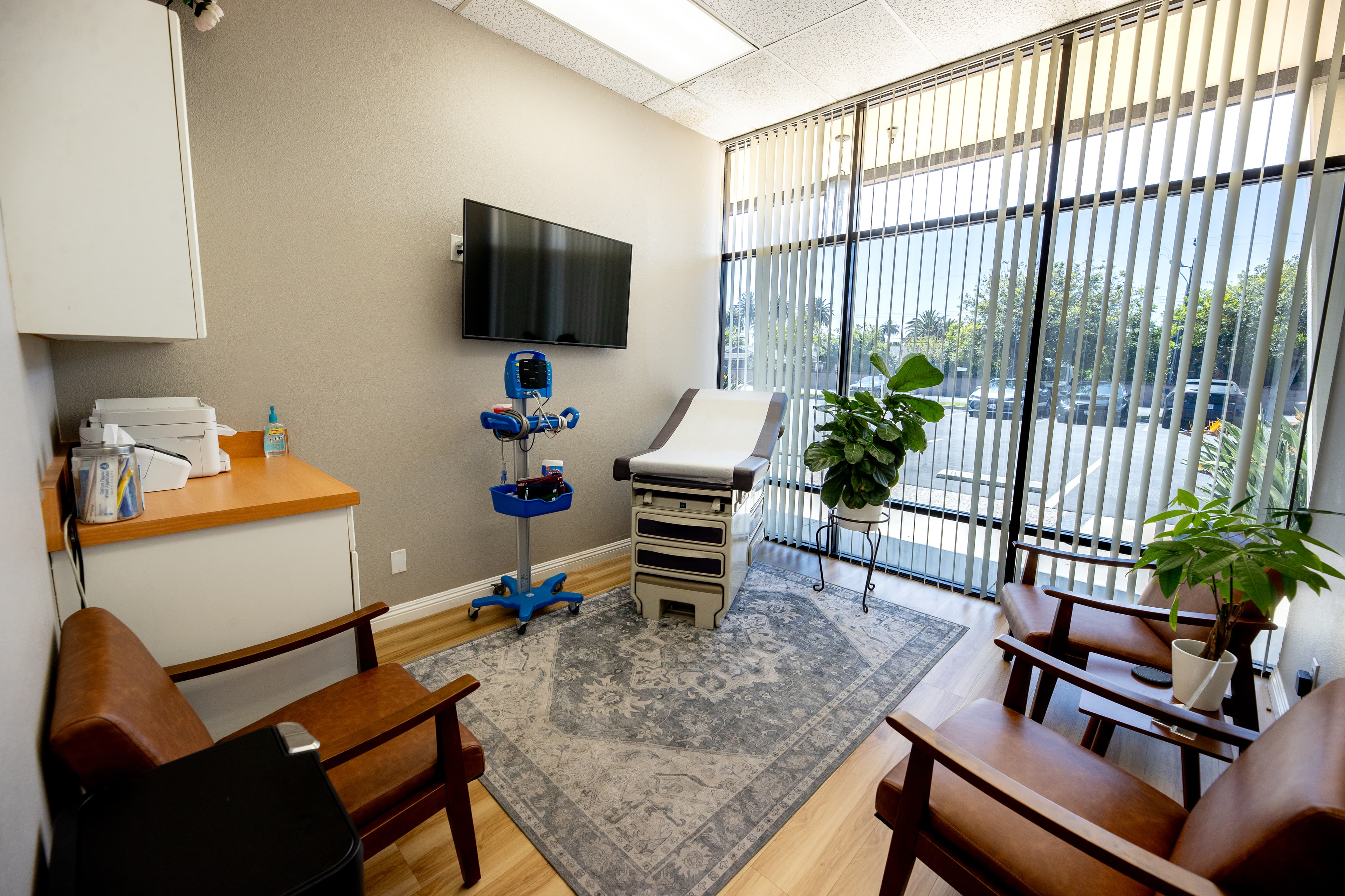 Exam room at Amity Health Orange